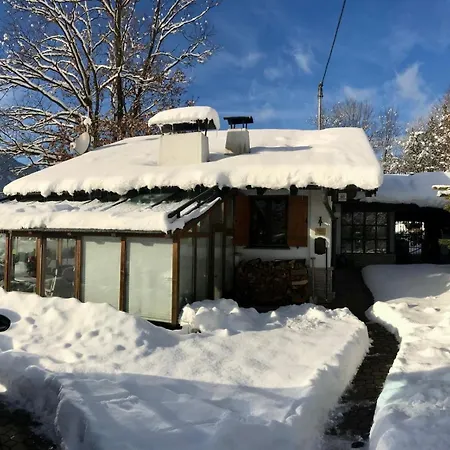 Little Hideaway Zillertal - Private Sauna, Kamin & Bergpanorama *